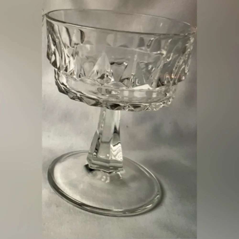 Arcoroc Prestige de France Artic Champagne Sherbet Crystal Glasses